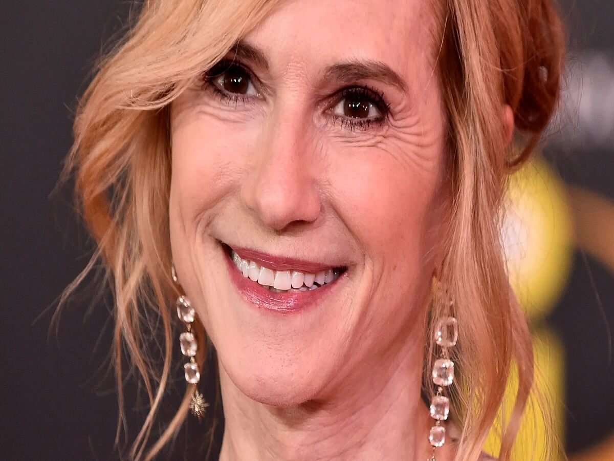How old is Holly Hunter?
